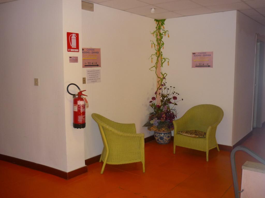 Hotel Europa Arma di Taggia Exterior foto
